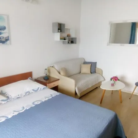 Pensjonat And Niksa Podgora (Split-Dalmatia)